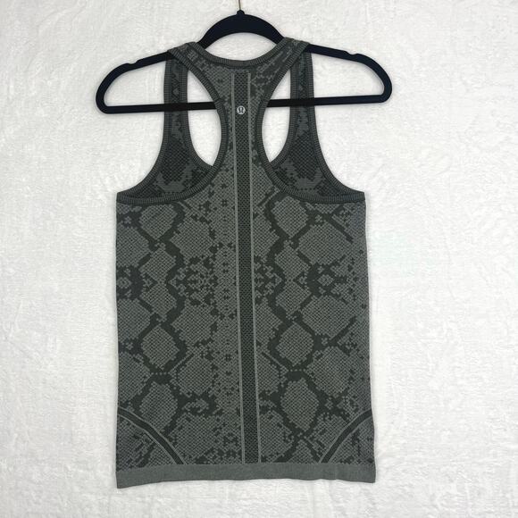 Lululemon Swiftly Tech Racerback Womens sz 6 
Heathered Gator Green Silverescent - Picture 4 of 11